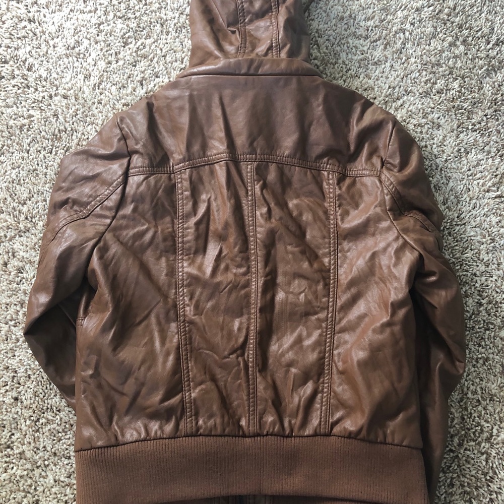 brown jacket - Picture 4 of 4